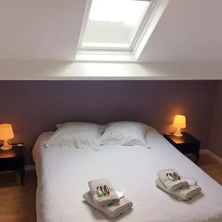 Sleeps 14 Pool Wifi Vakantiehuis *